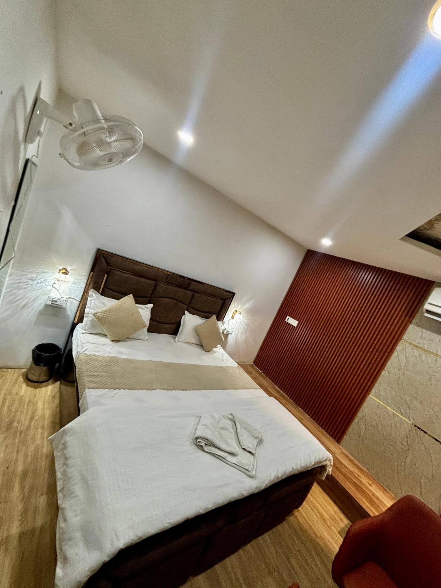 Hotel Dream Villa Ludhiana Luaran gambar